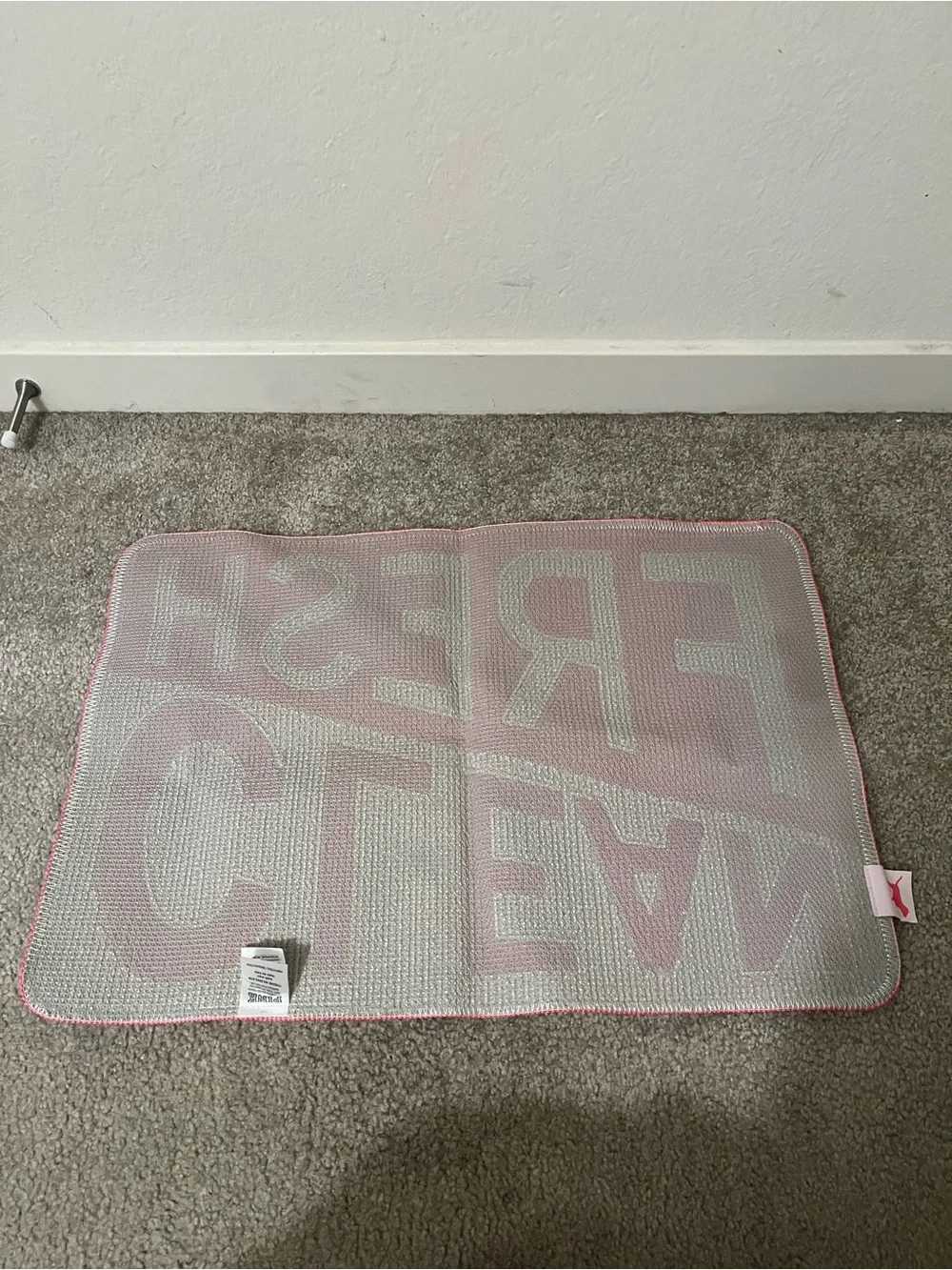 PINK Victoria's Secret Fuchsia and White Tufted Bath Mat